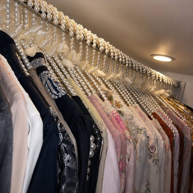 Luxury Pearl Hangers Full Size